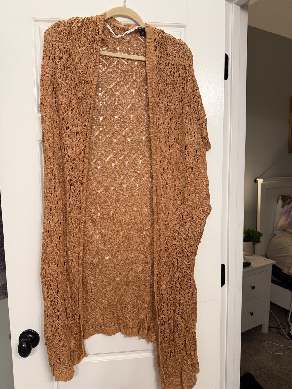 Open-Front Crochet Knit Cardigan in Camel